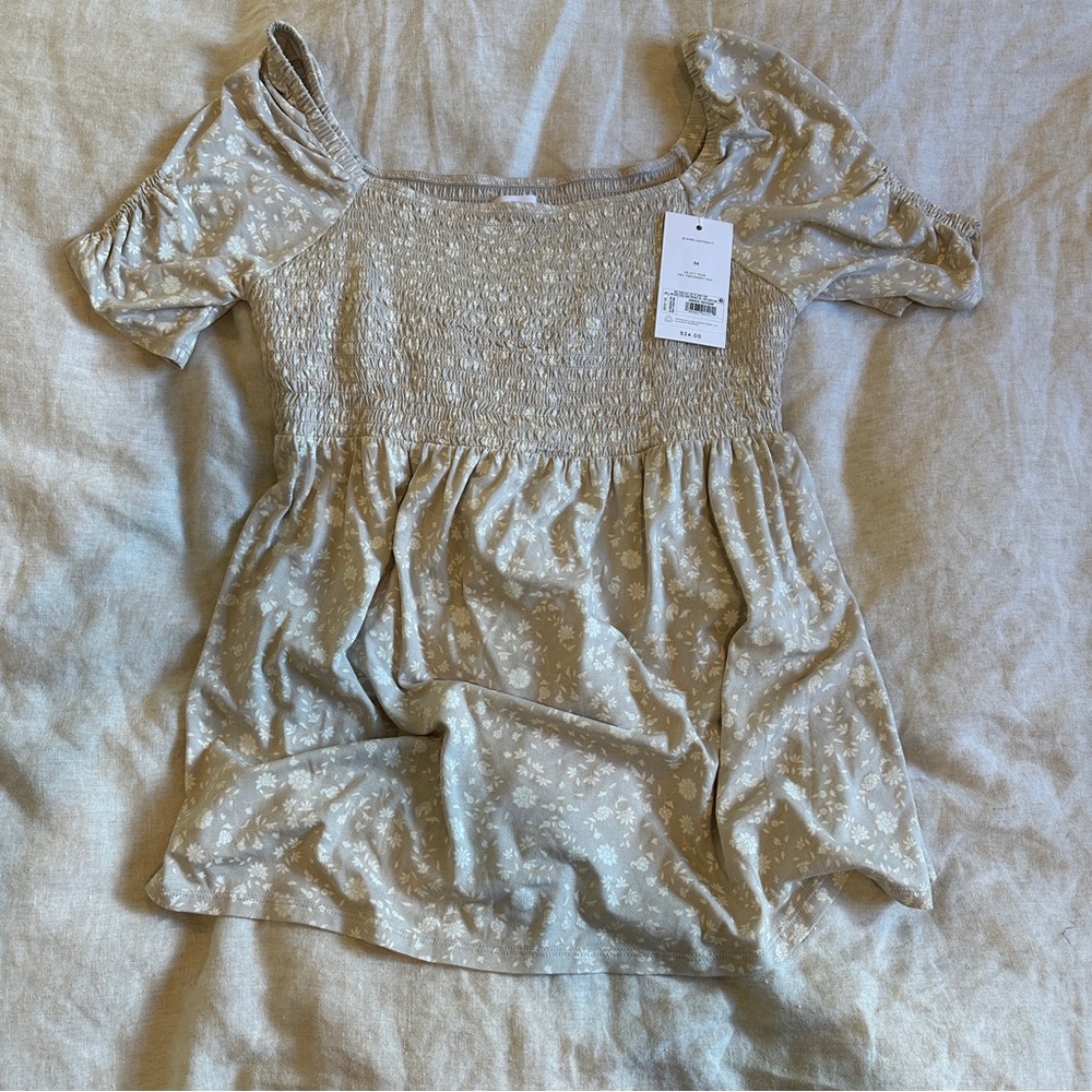 NWT Floral Peplum Isabel Maternity Top